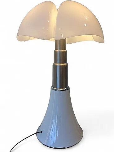 Bat Lamp 620 by Gae Aulenti for Martinelli Luce, 1960s