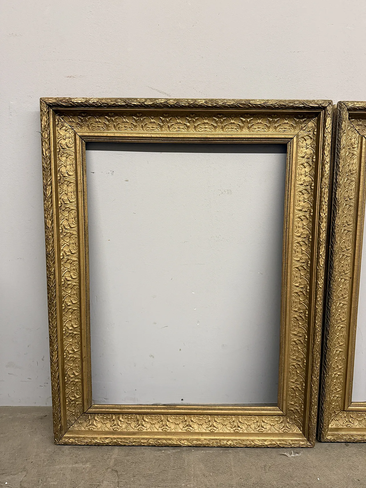 Pair of gilded tablet frames, 19th century 2
