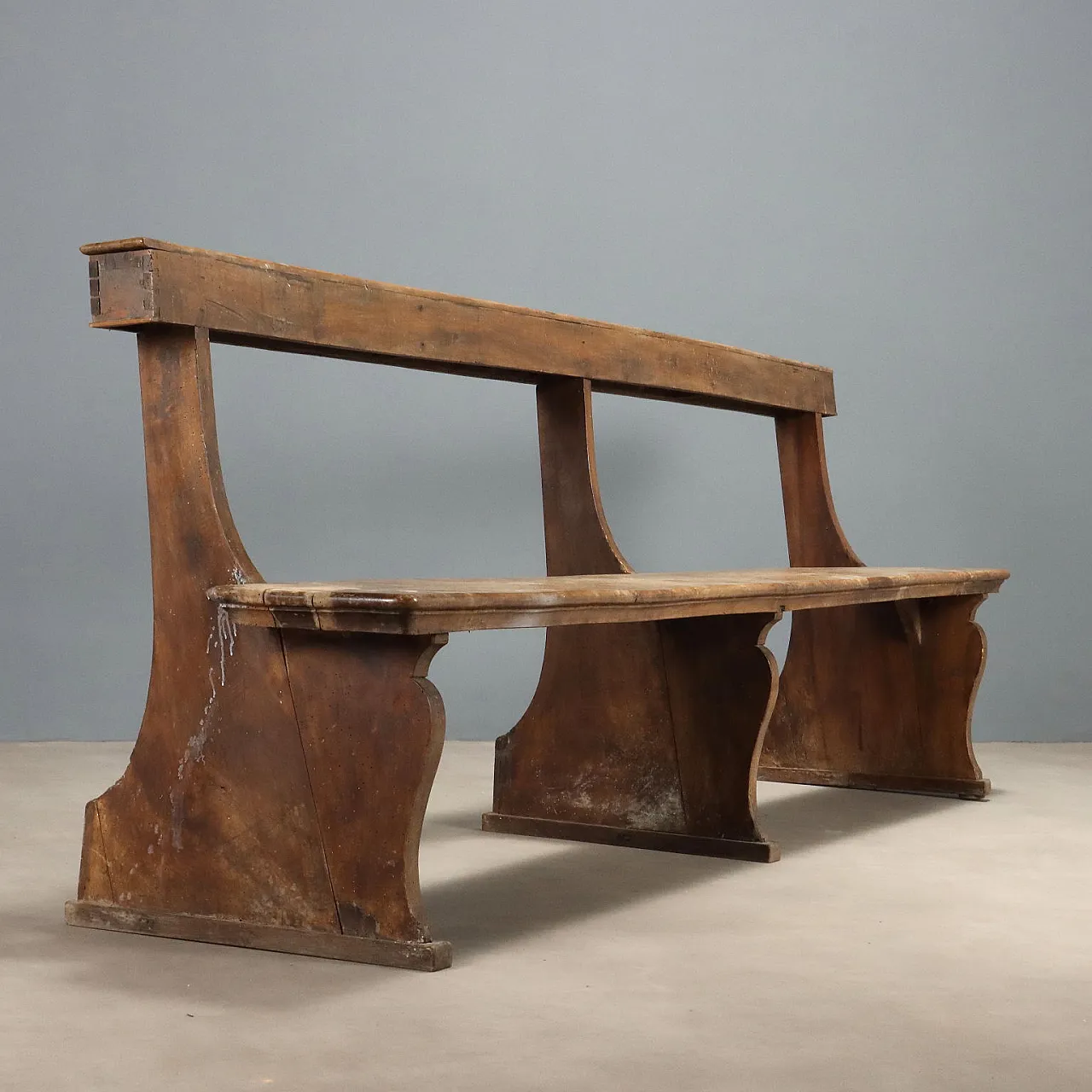 Walnut bench, early 19th century 3