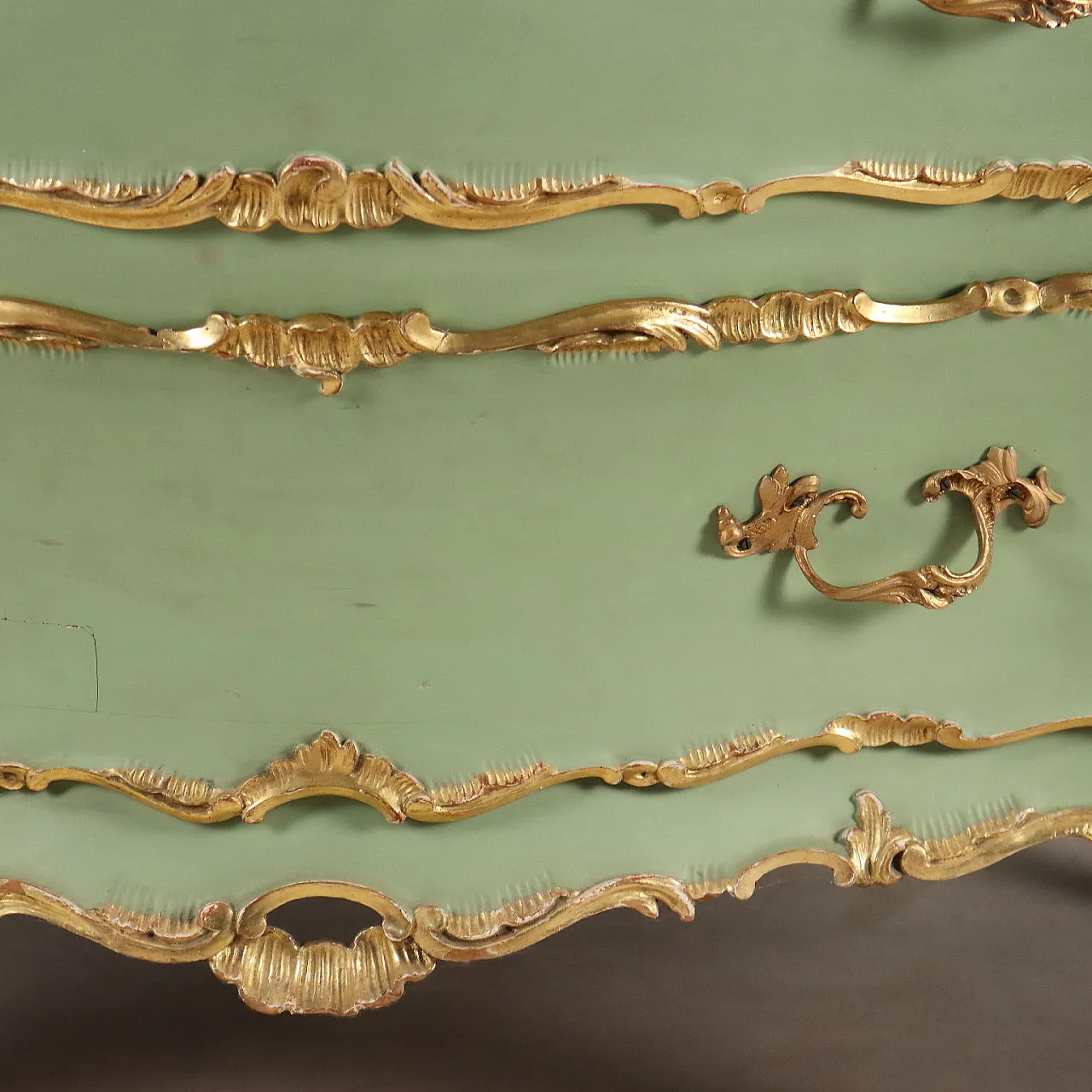 Lacquered and gilded Baroque style chest of drawers, 19th century 6