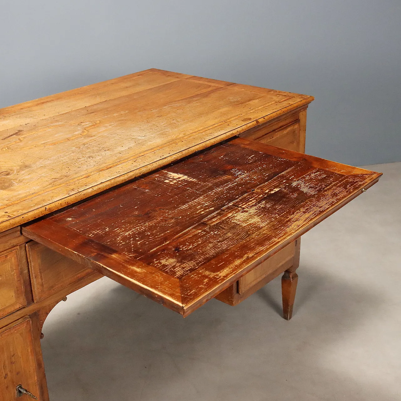Directoire open desk in walnut, 19th century 3