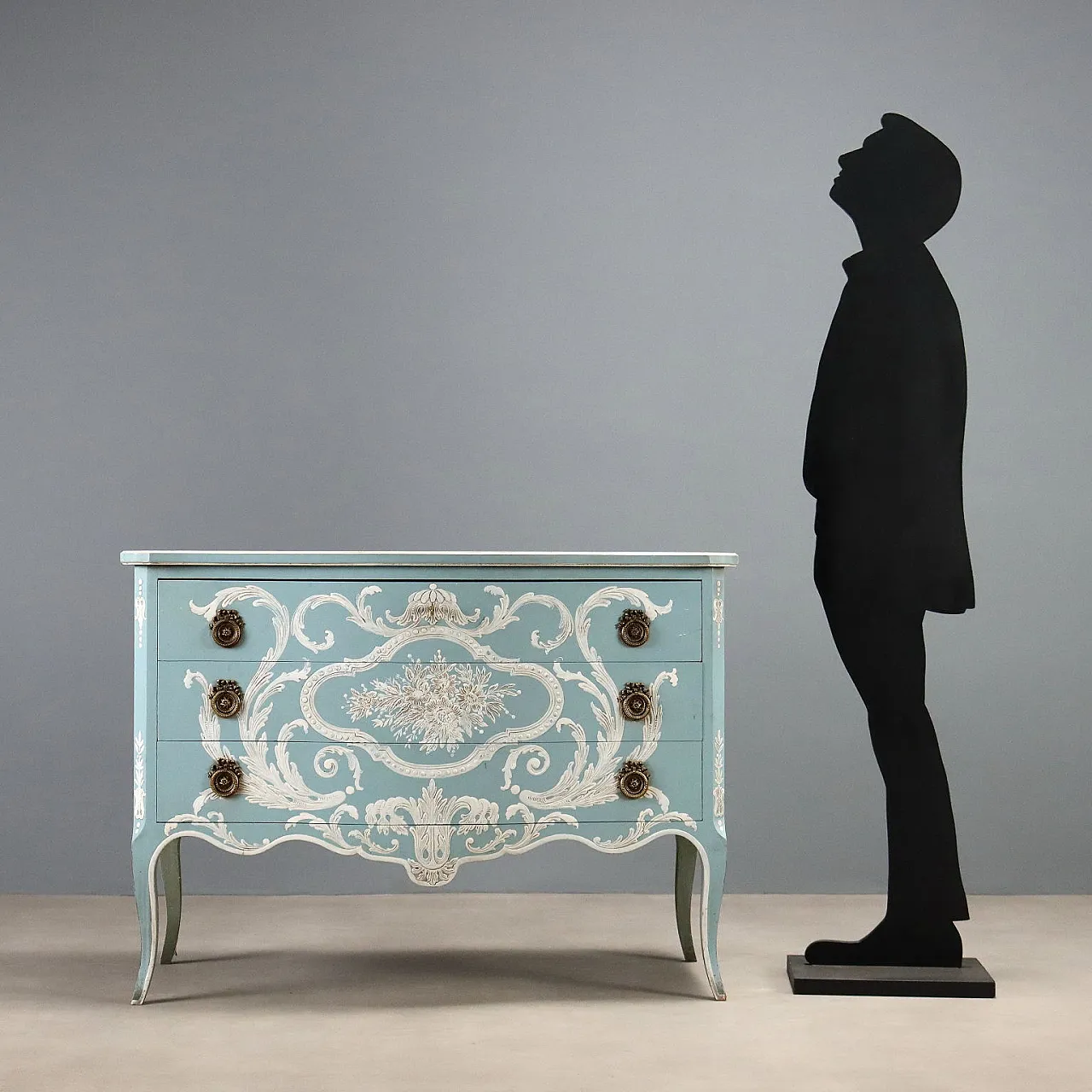 Carved and lacquered mahogany chest of drawers, 20th century 3
