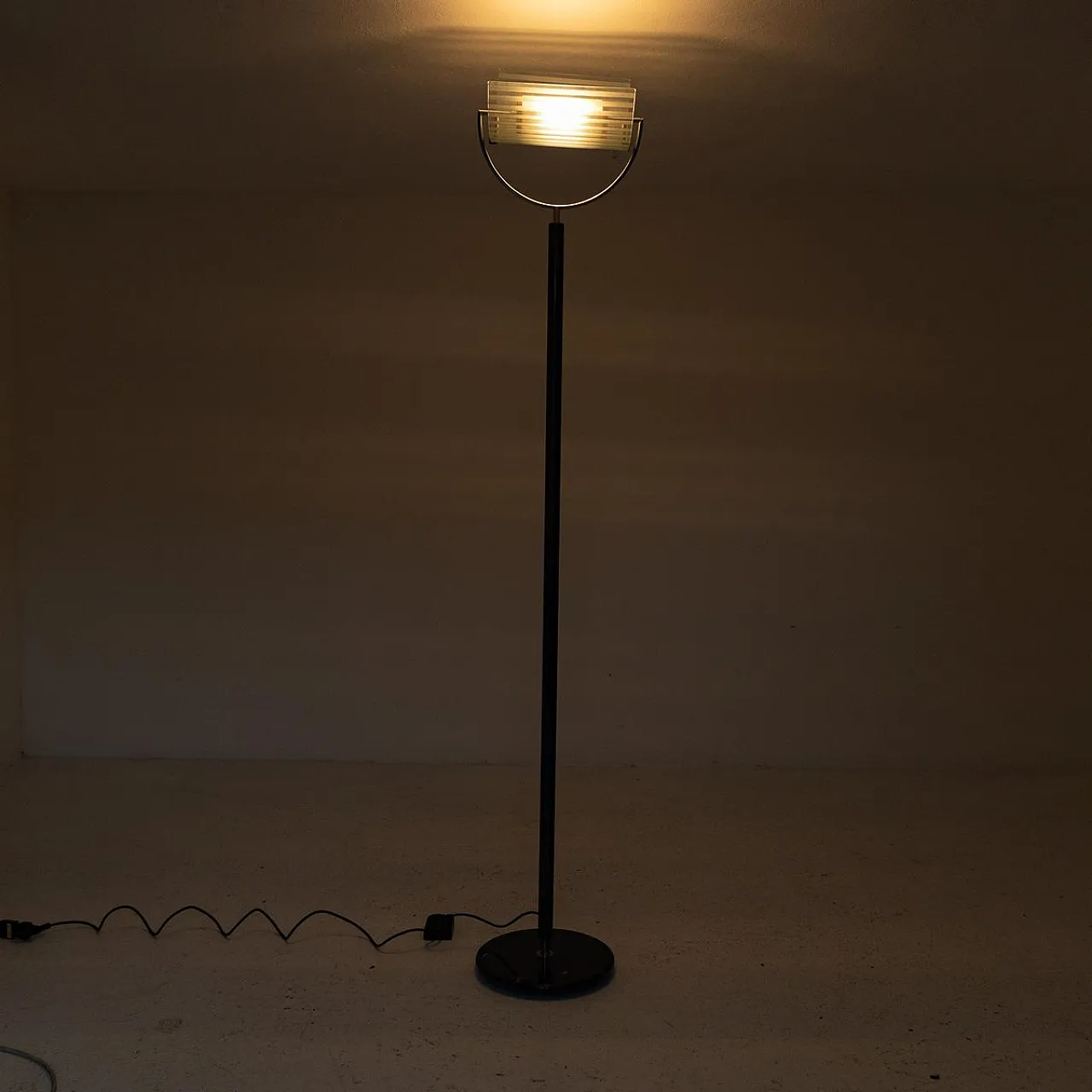 Floor lamp with marble base and curved glass lampshade, 1990s 8