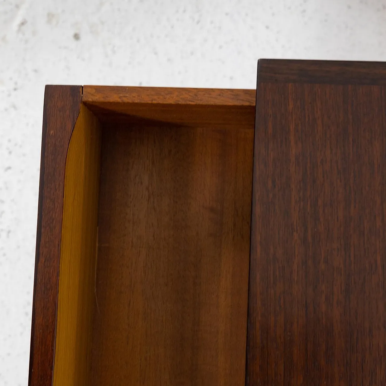 Pair of suspended bedside tables by Tecno, 1950s 7