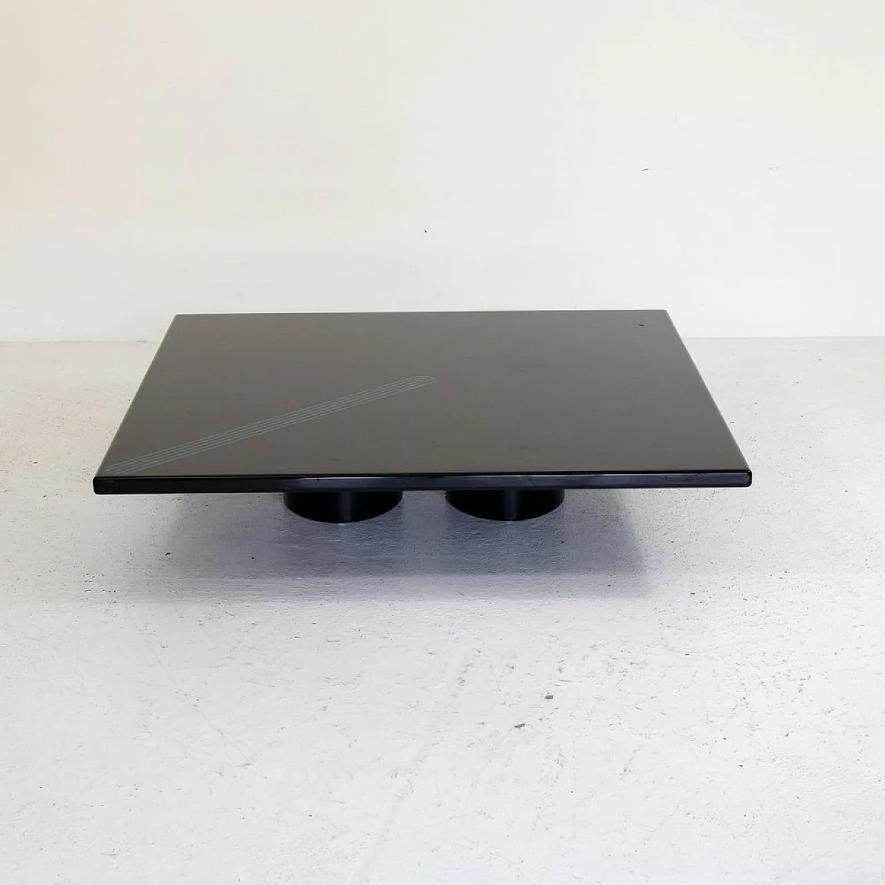 Large black lacquered coffee table by Saporiti Italia, 1970s 1