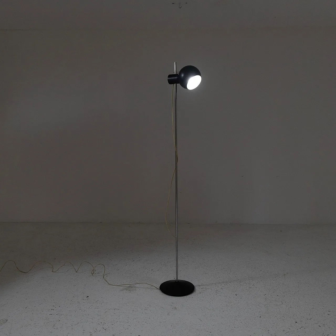Floor lamp by Reggani, Italy, 1970s 5