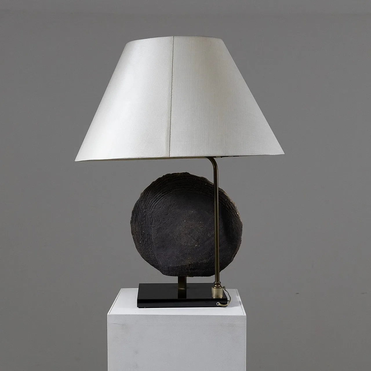 Golden ceramic table lamp, 1960s 6