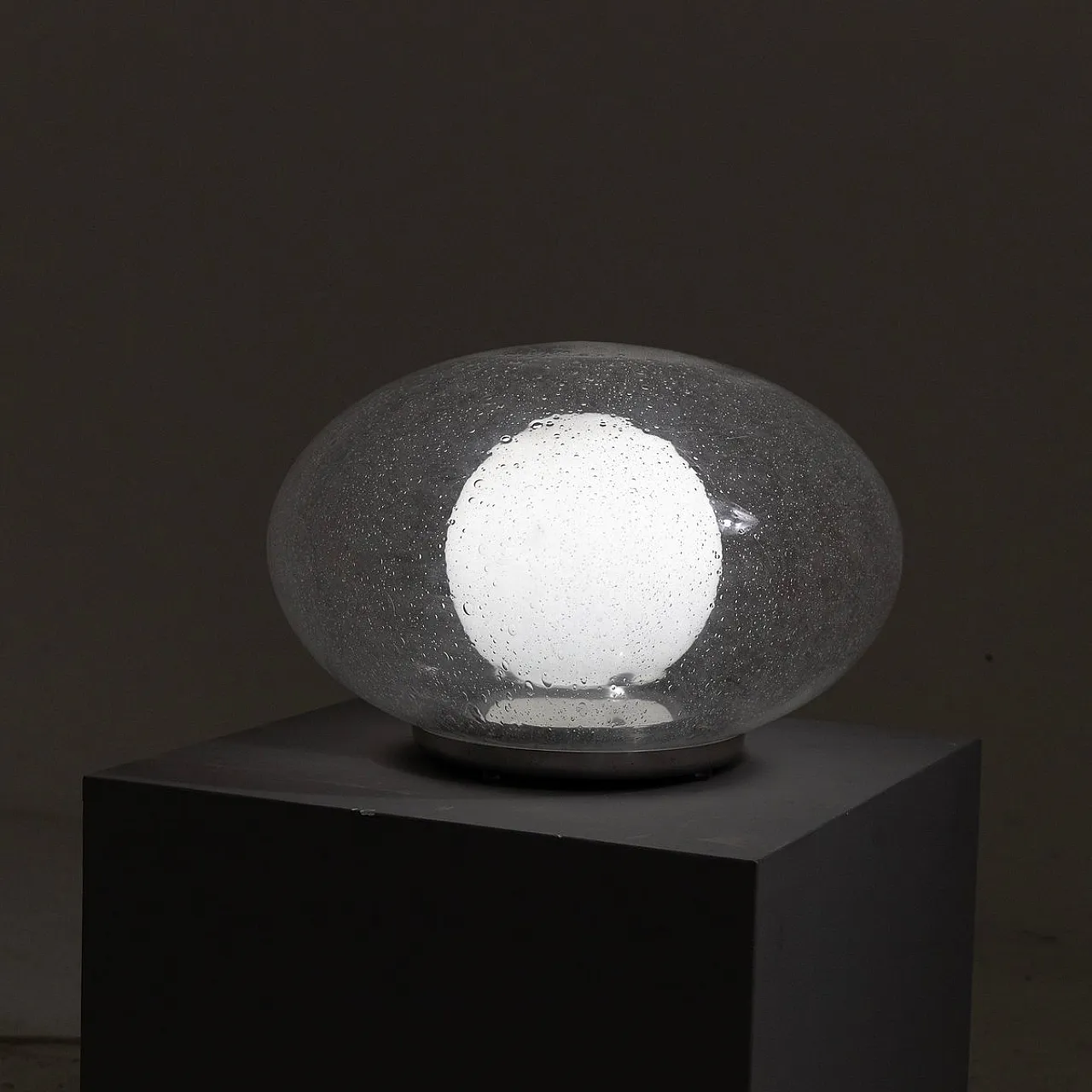 Pulegoso glass table lamp, 1960s 6