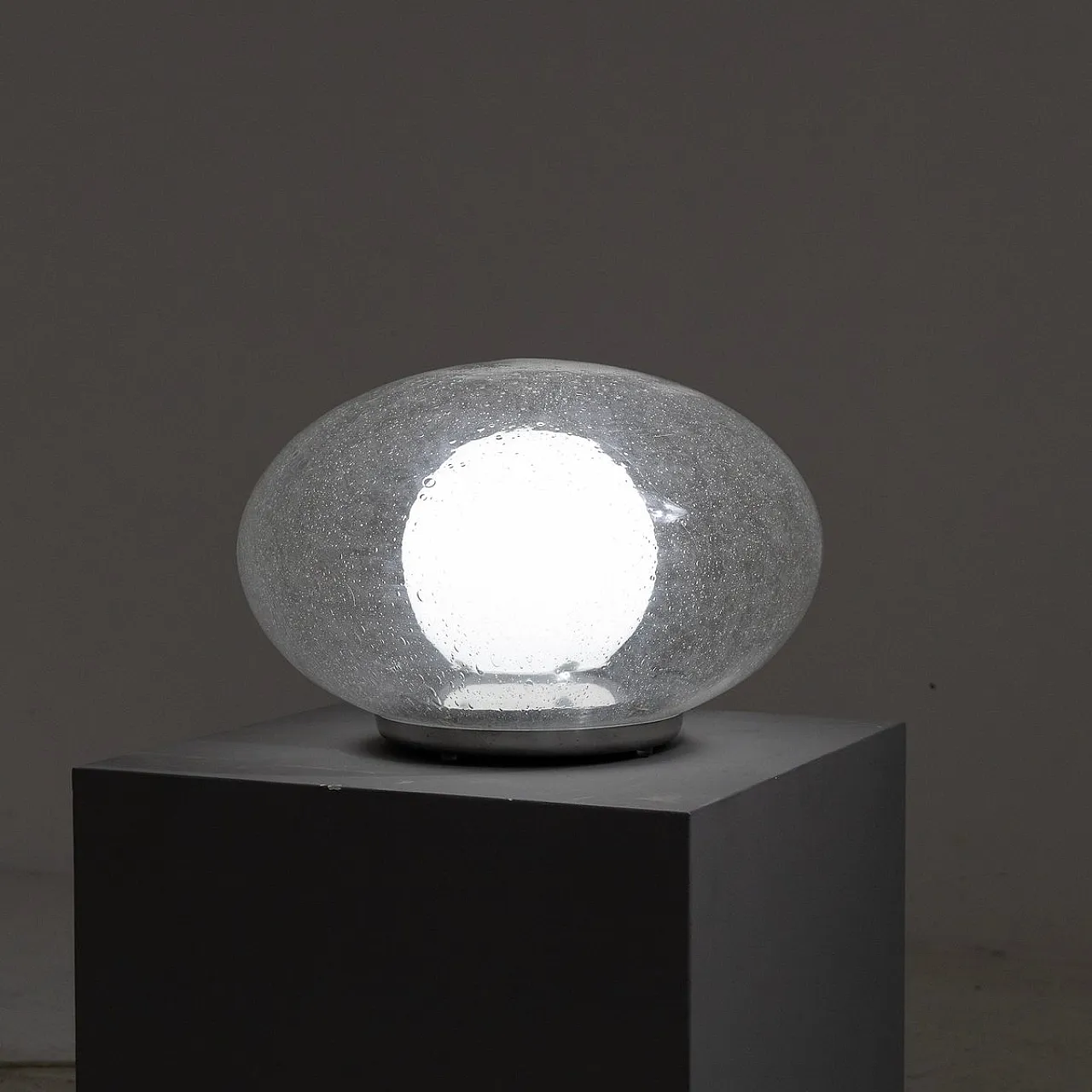 Pulegoso glass table lamp, 1960s 7