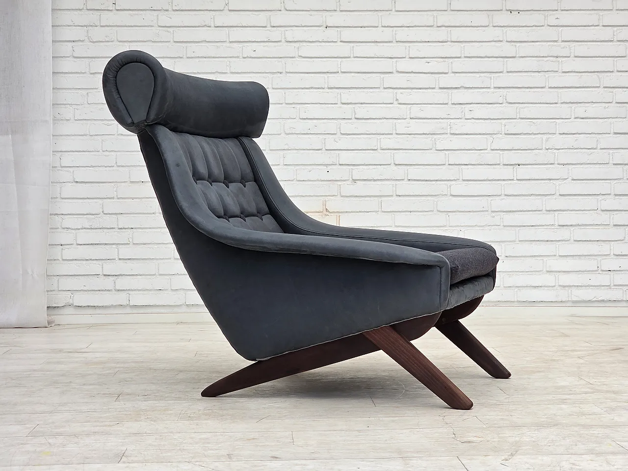 1970s, Danish design by Illum Wikkelsø, reupholstered, leather. 1