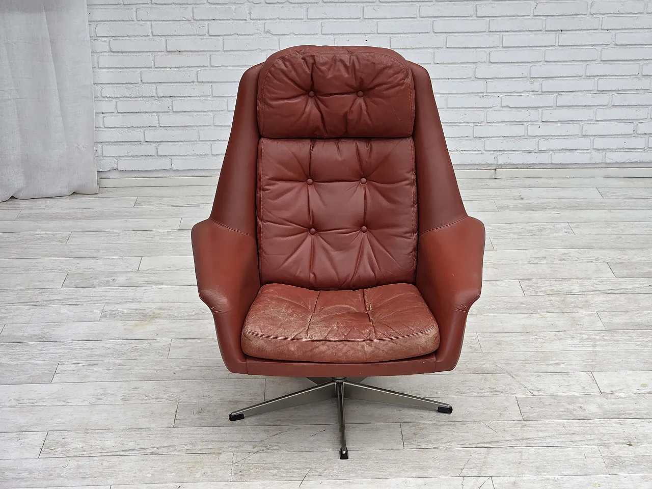 1970s, Danish design by H.W.Klein, swivel armchair, furniture leather. 8