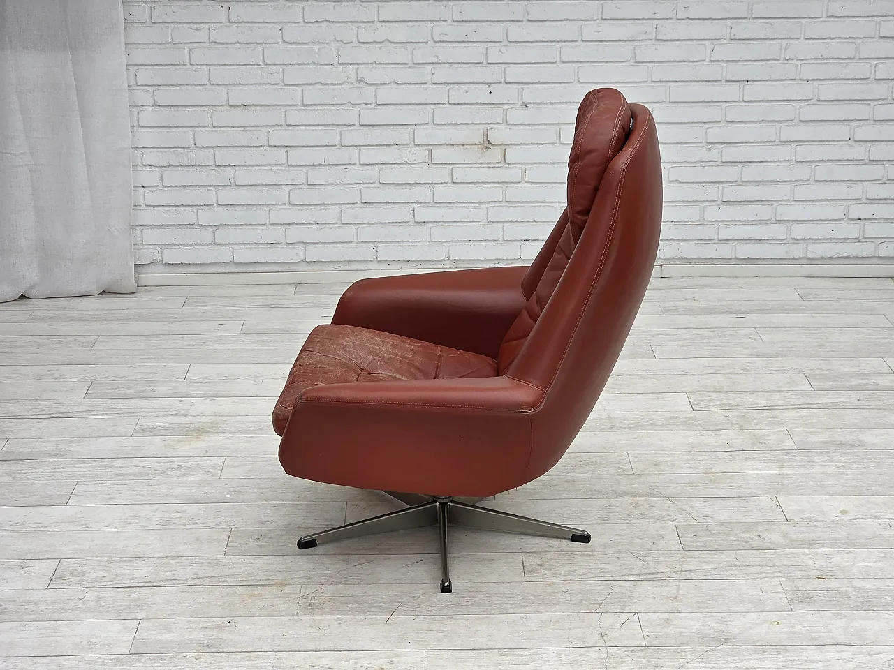 1970s, Danish design by H.W.Klein, swivel armchair, furniture leather. 14