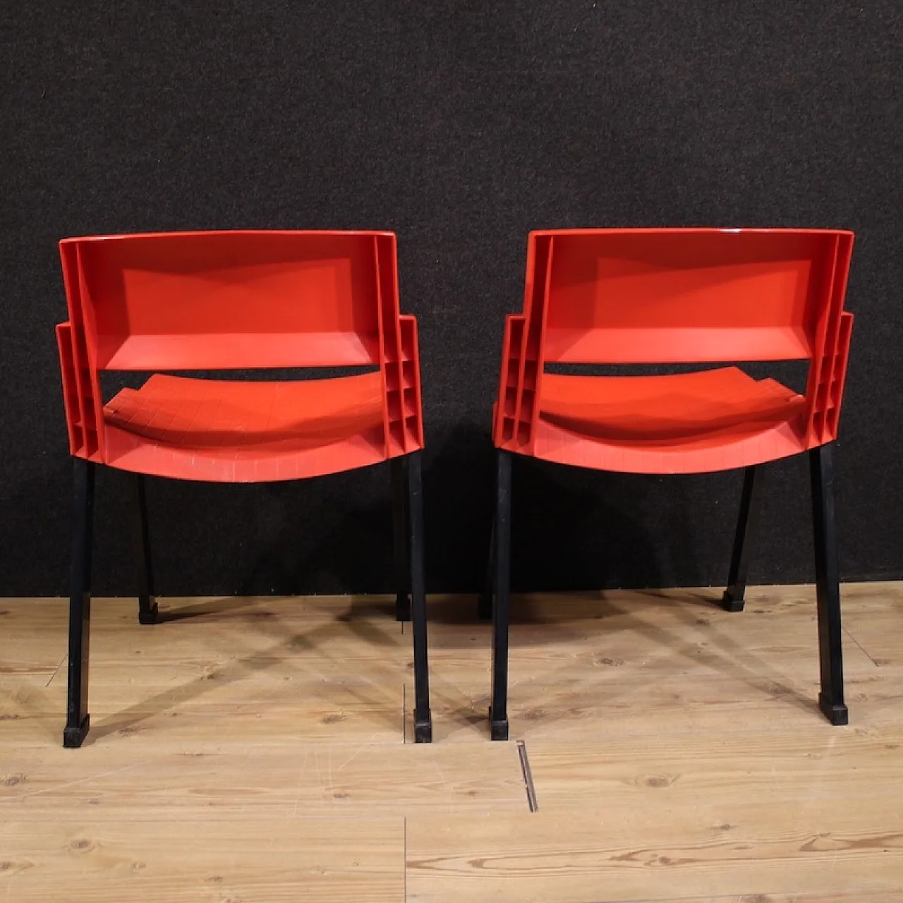 Pair of red City model chairs by Lucci & Orlandini for Lamm, 80s 4