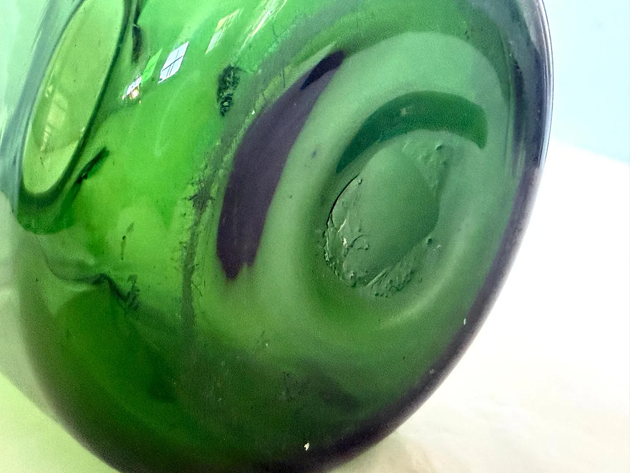 Cylindrical green hand-blown glass vase by Vetrerie Empolesi, 1950s 13
