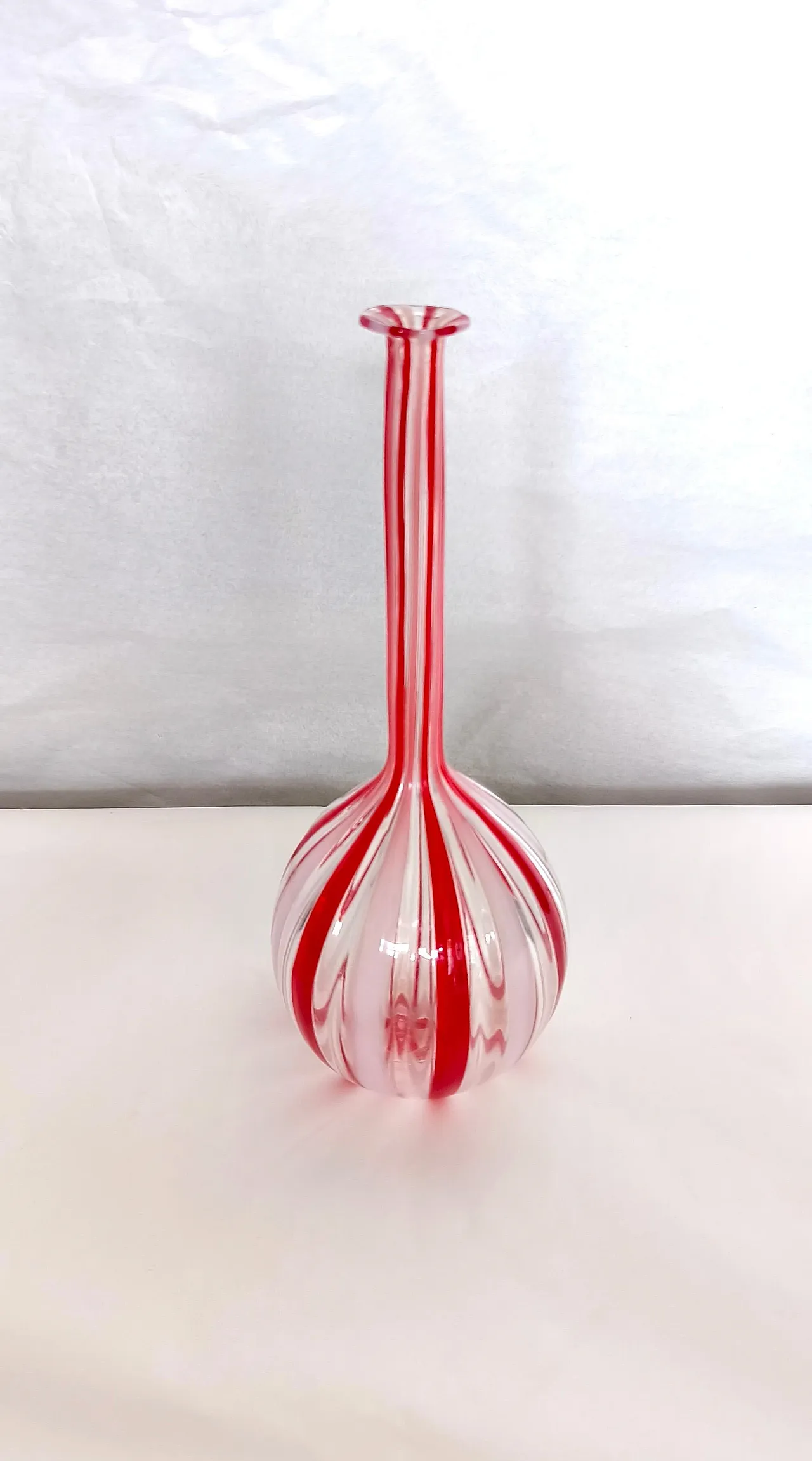 Glass bottle vase in the style of Gio Ponti, 1970s 4
