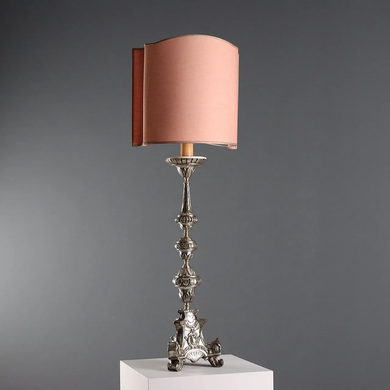 Baroque style torch holder, 20th century 1