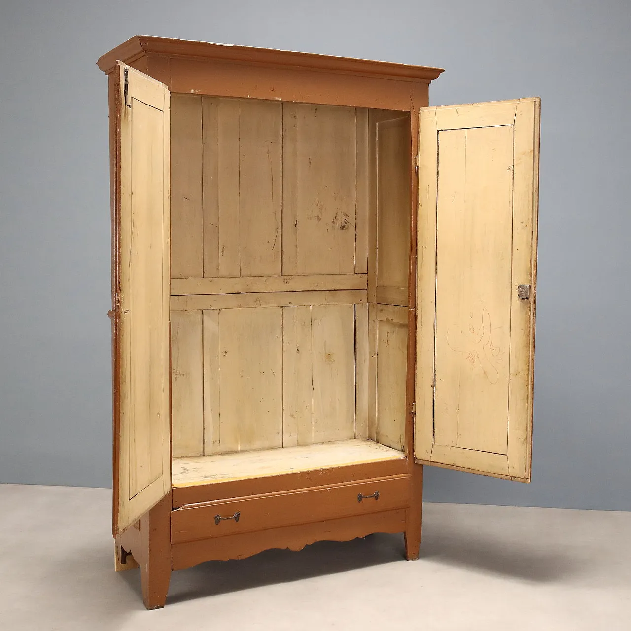 Lacquered and painted wardrobe, 19th century 3