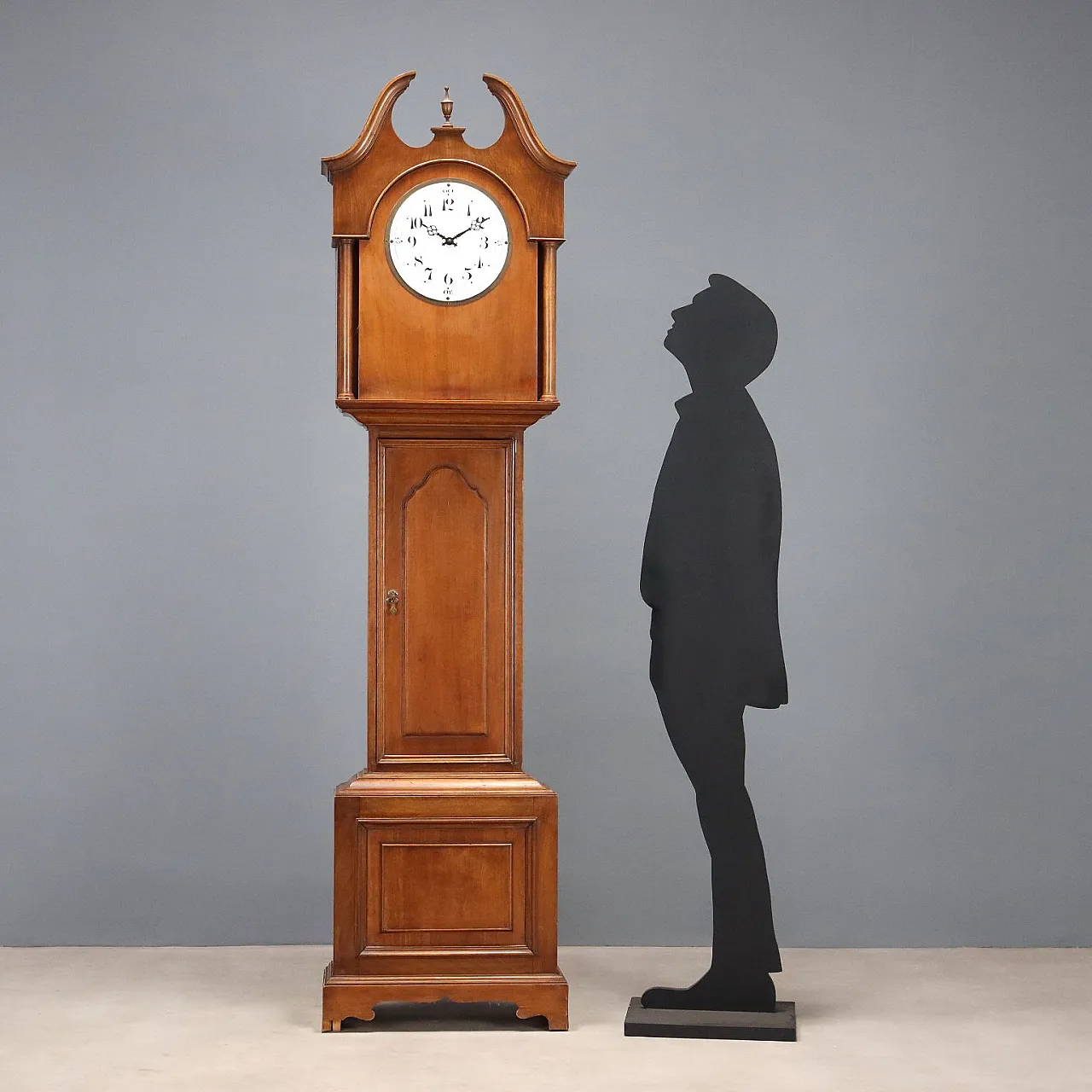 Style tower clock, 20th century 2