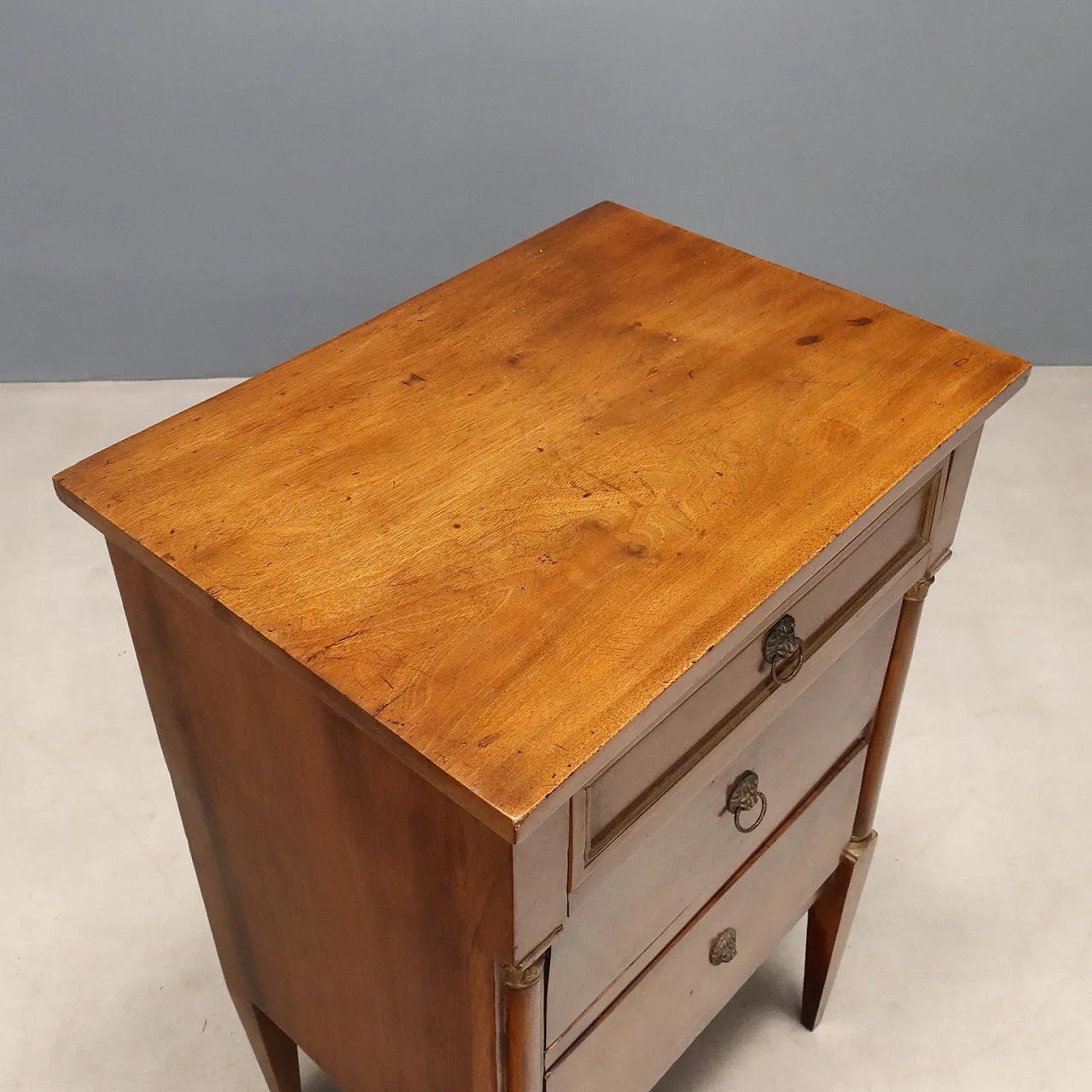 Pair of Empire bedside tables, 19th century 7