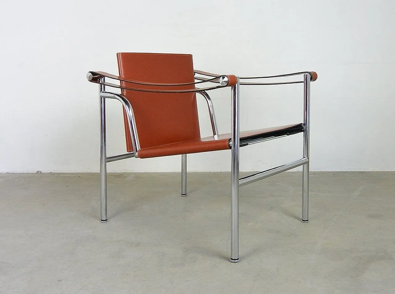 ALIVAR MVSEVM pair of LC1 armchairs in Cognac leather 10