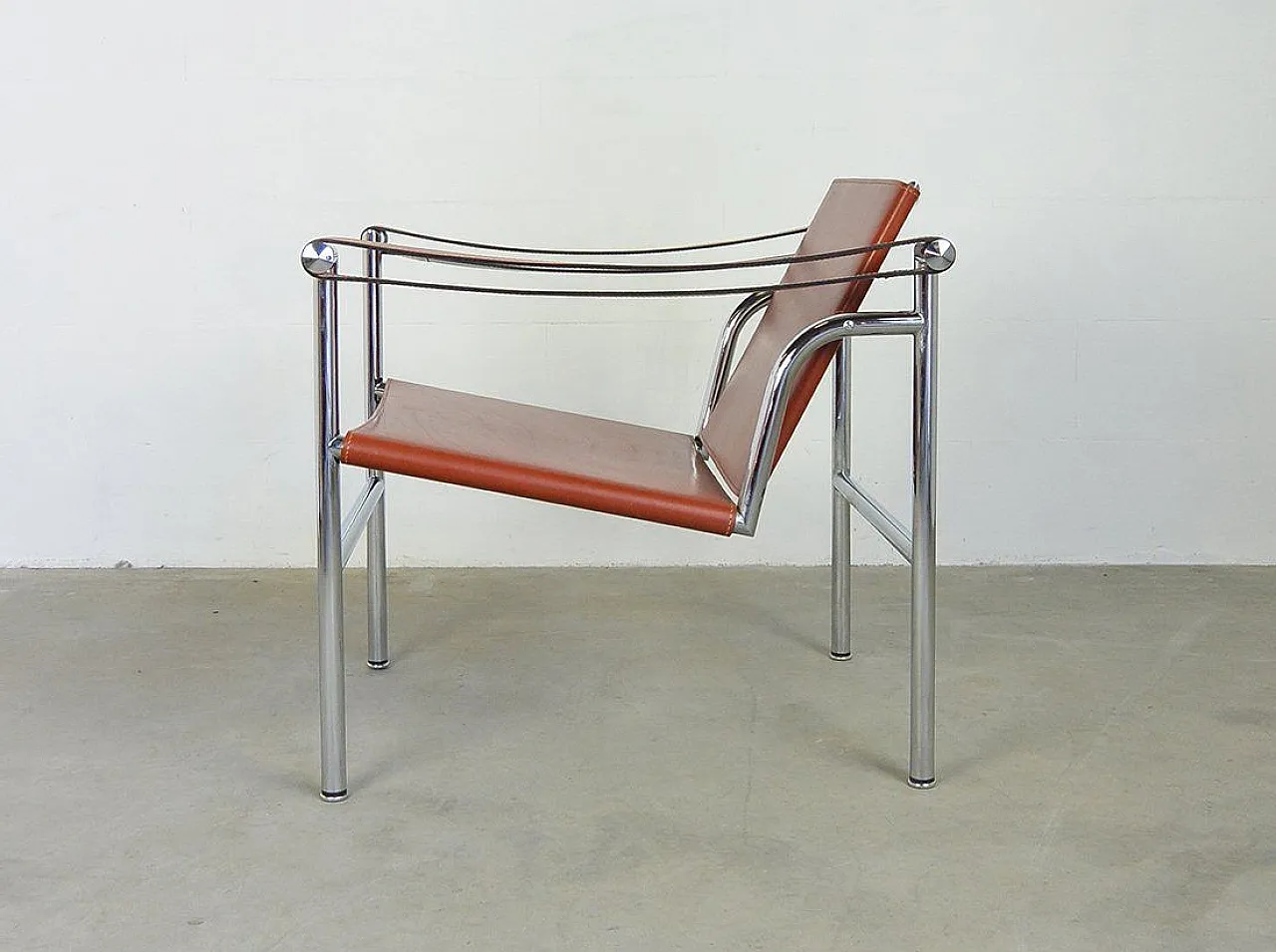 ALIVAR MVSEVM pair of LC1 armchairs in Cognac leather 15