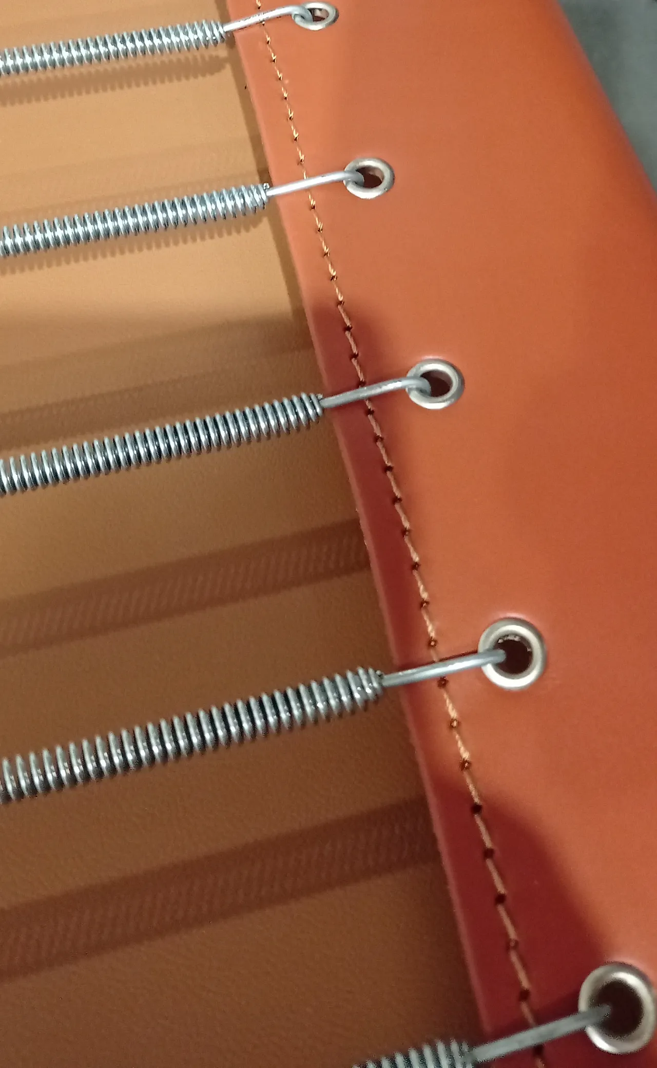 ALIVAR MVSEVM pair of LC1 armchairs in Cognac leather 20