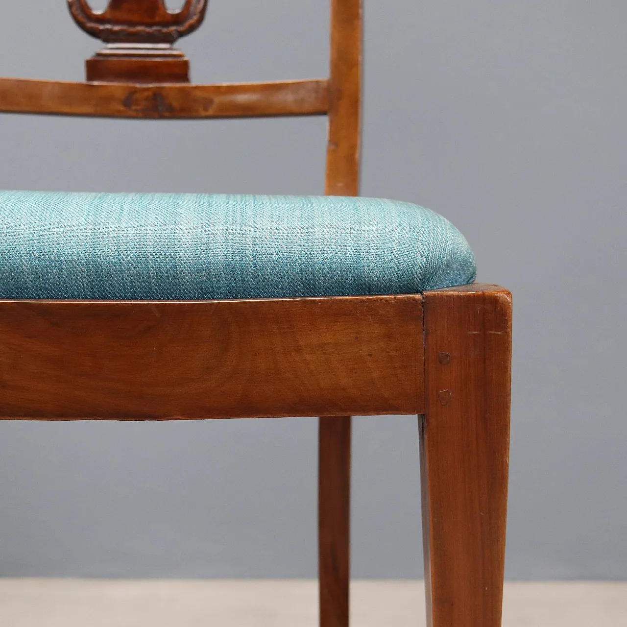 6 Empire chairs, 19th century 6