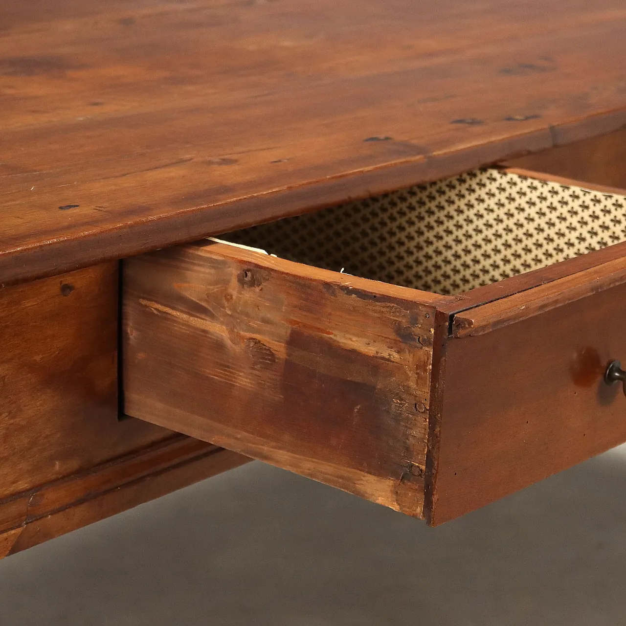 Directory table in walnut, 19th century 5