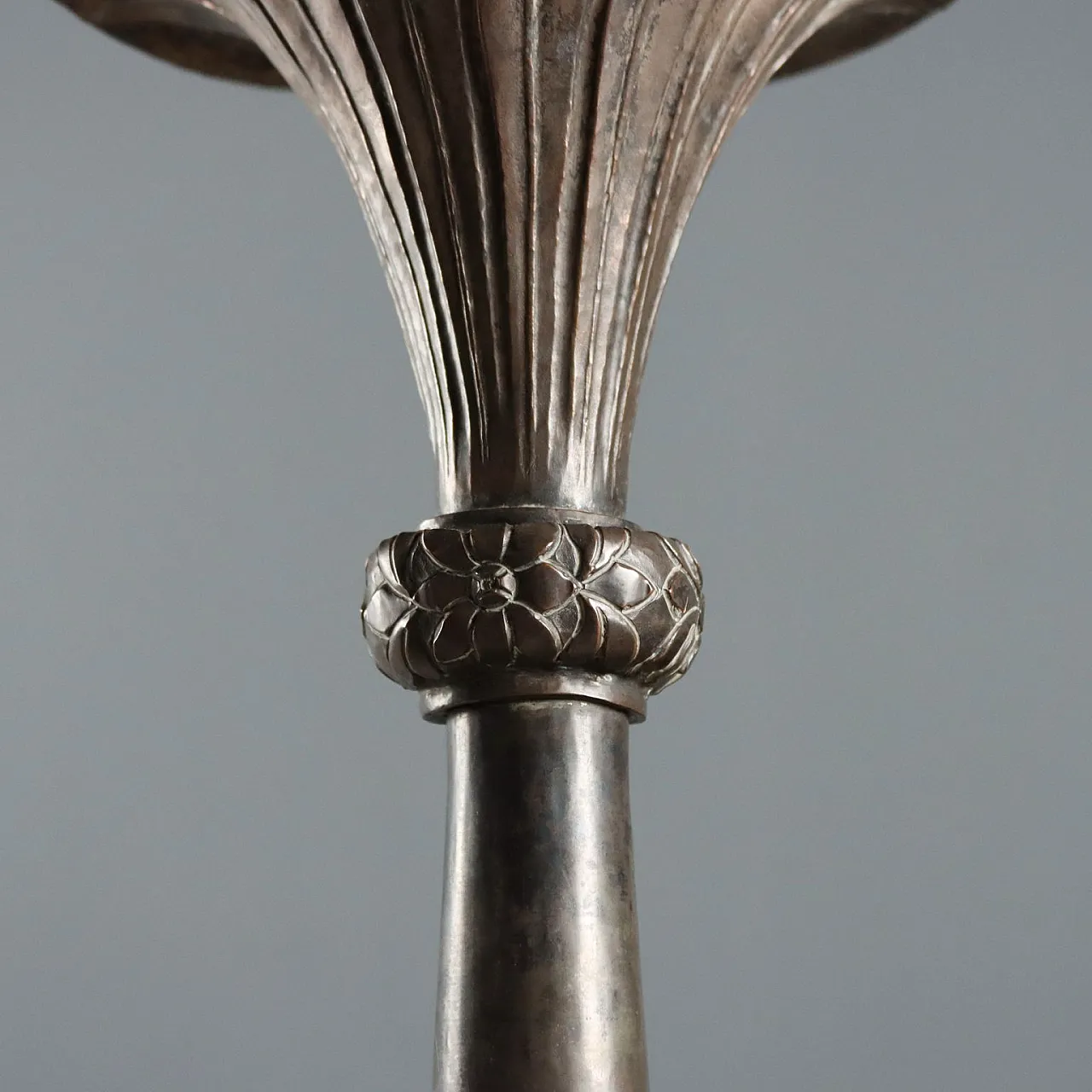 Torciere in lamerino sbalzto in stile Rinascimentale, '800 6