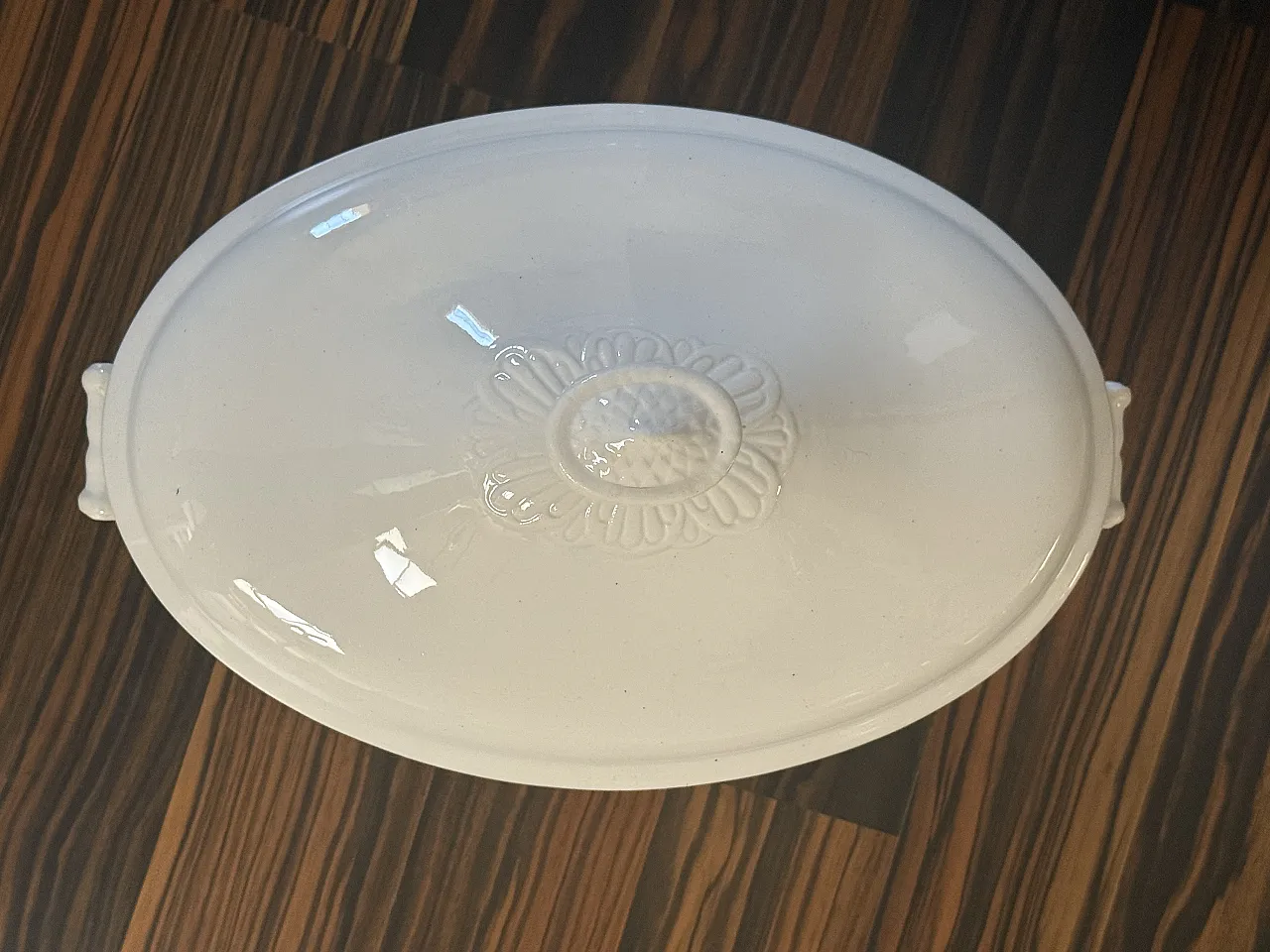 Zuppiera ovale S.C. Richard Milano, fine '800 1