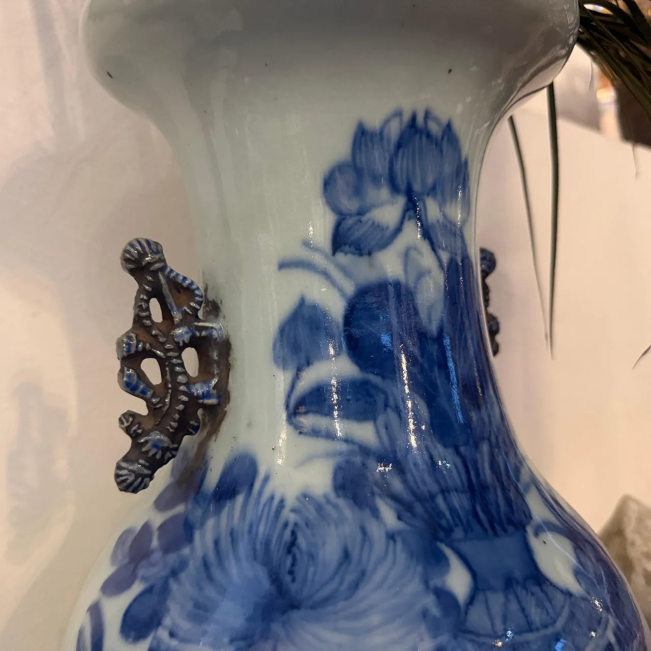 Traditional Qing dynasty style chinese porcelain vase, 1950s 3