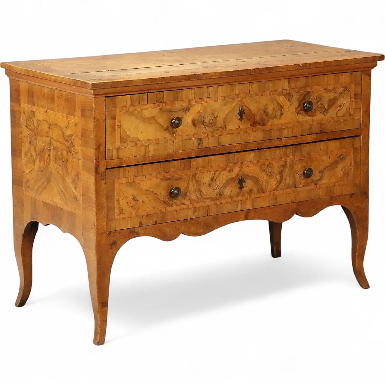 Chest of drawers in walnut and walnut root, 18th century 11