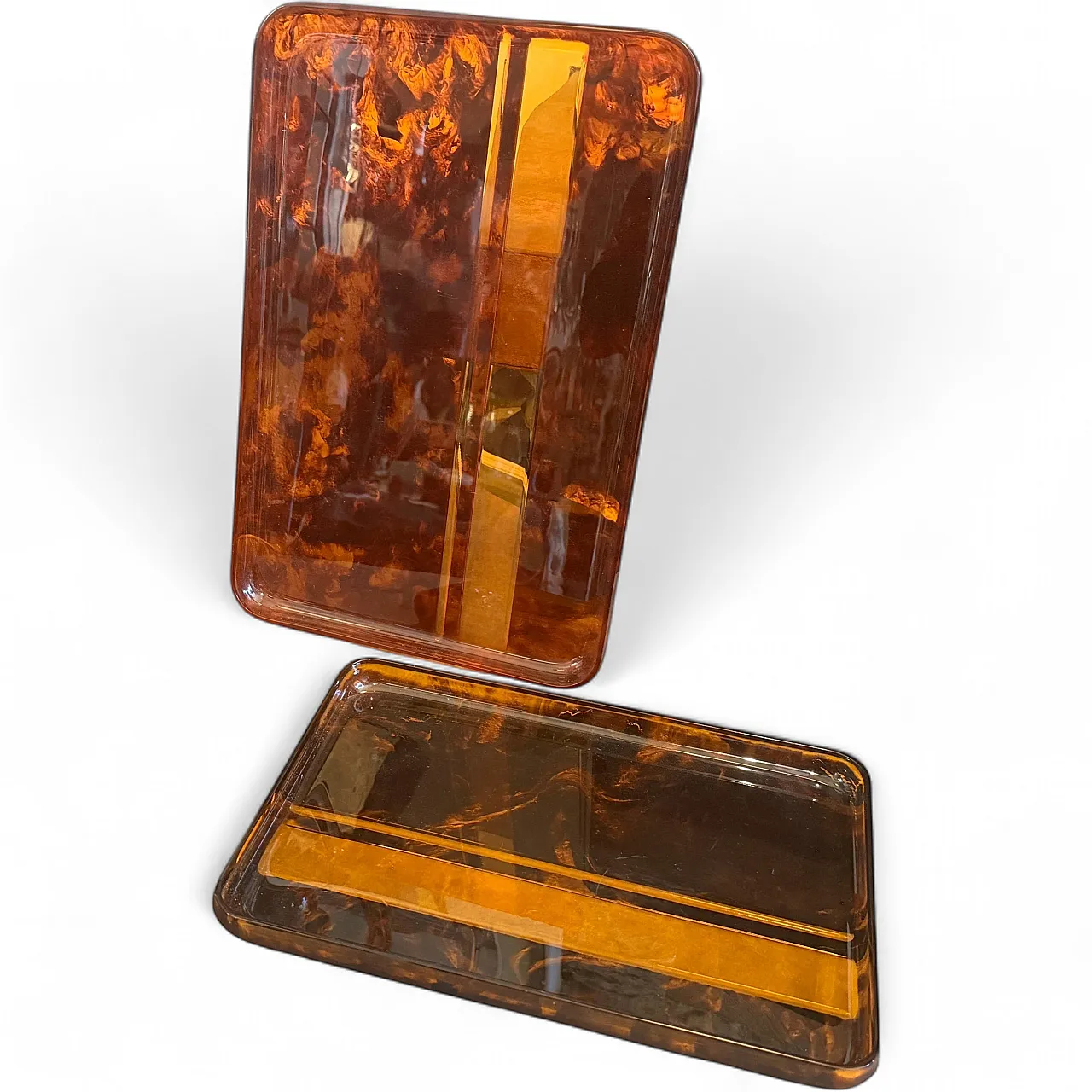 Coppia di vassoi in lucite finta tartaruga di Guzzini, anni '70 14