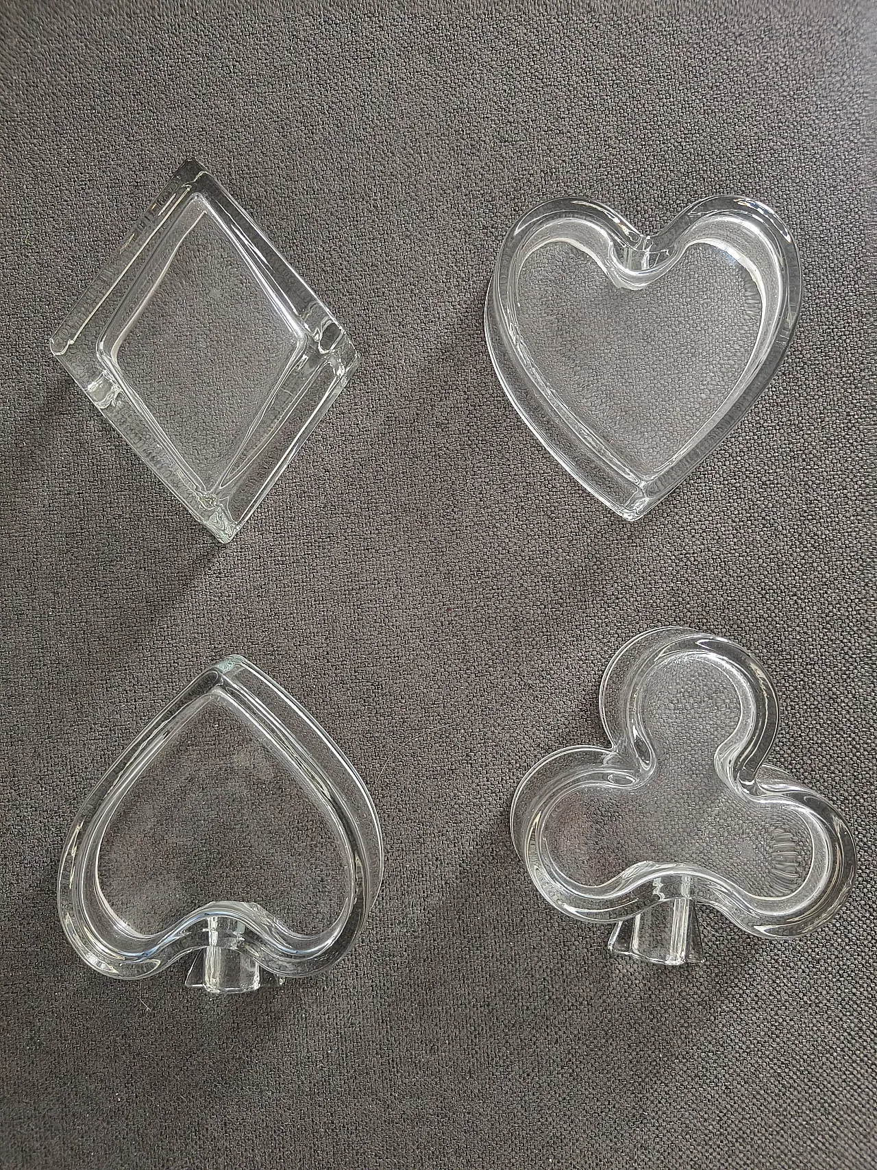 4 poker ashtrays by Arnolfo di Cambio, 70s 2