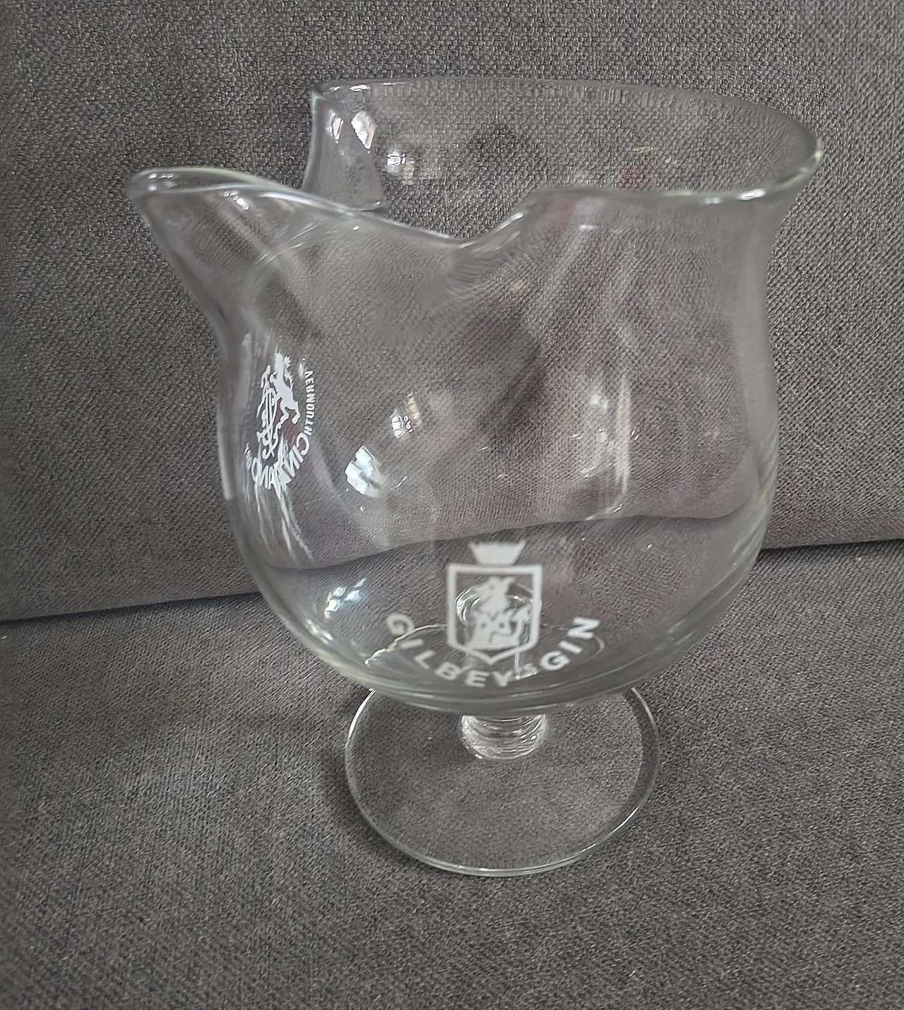 Cinzano Gallone carafe and Gilbey's Gin collection, 70s 5
