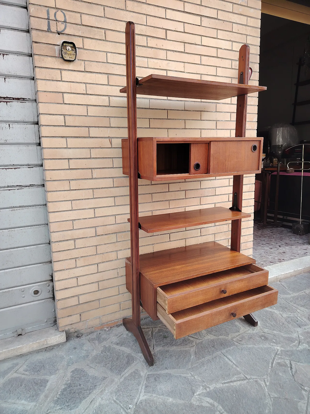 Libreria auto portante Mid century, anni '60 9