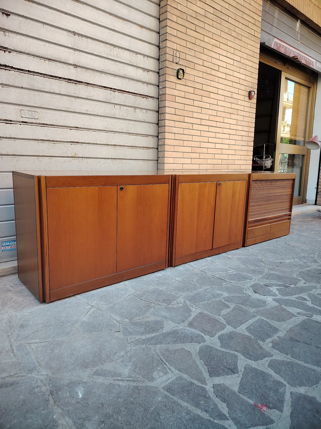 Credenze modulari di Angelo Mangiarotti per Molteni, anni '80 1