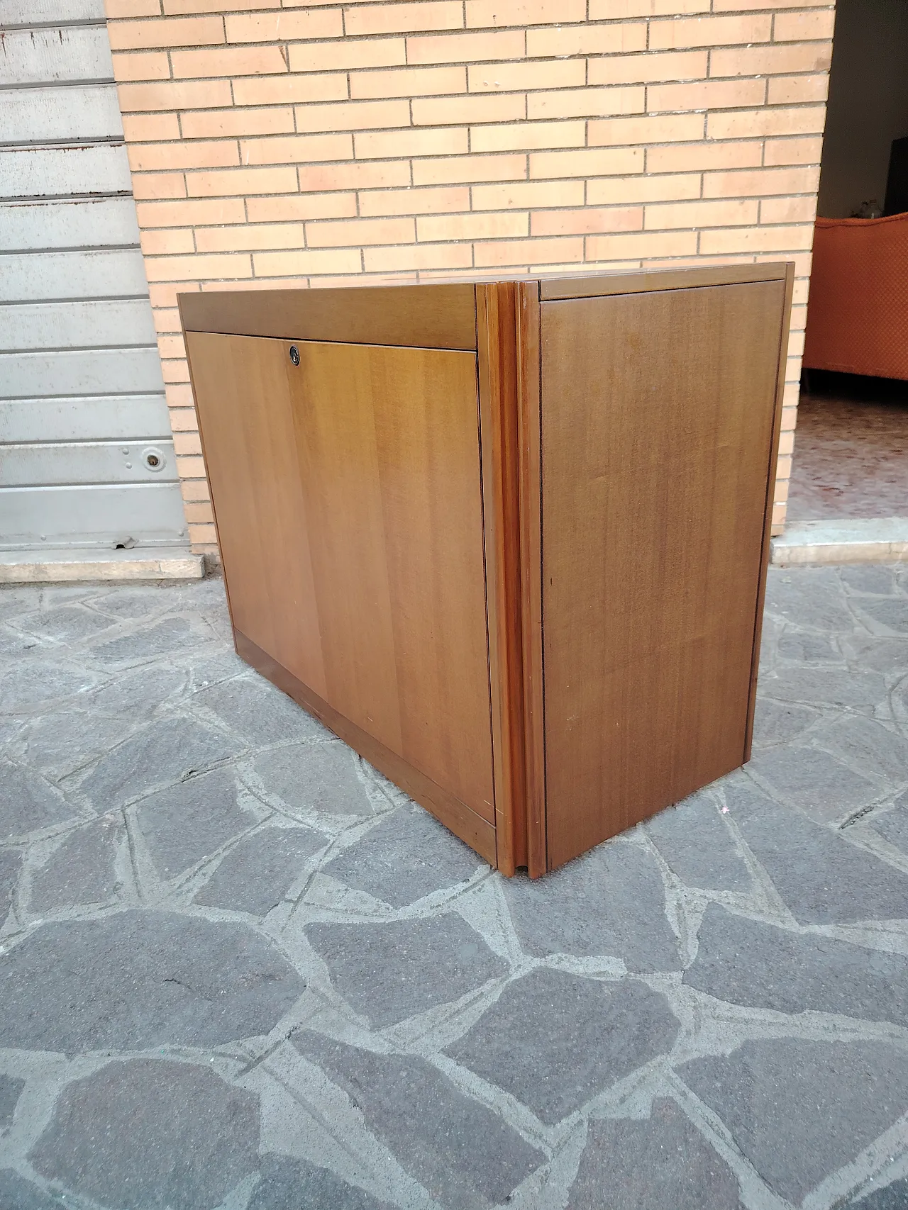 Credenze modulari di Angelo Mangiarotti per Molteni, anni '80 27