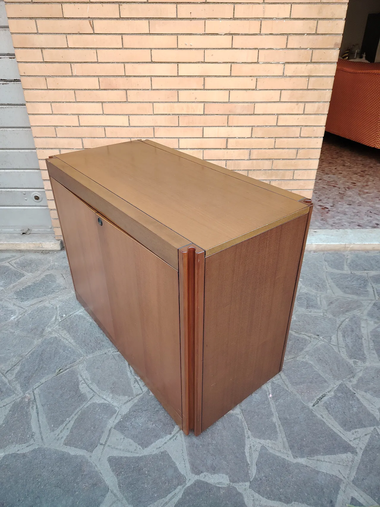 Credenze modulari di Angelo Mangiarotti per Molteni, anni '80 28
