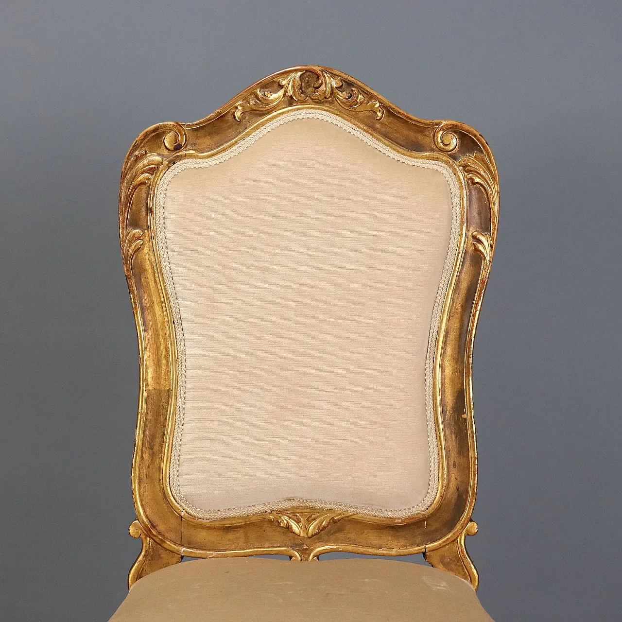 Pair of Eclectic chairs in carved and gilded wood, 19th century 3