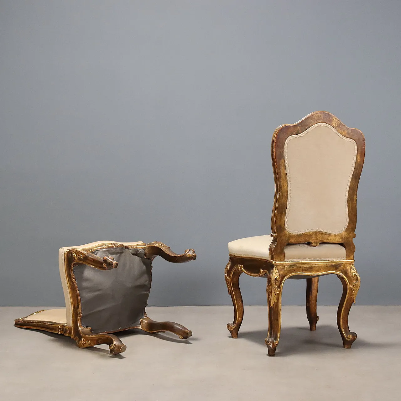 Pair of Eclectic chairs in carved and gilded wood, 19th century 7