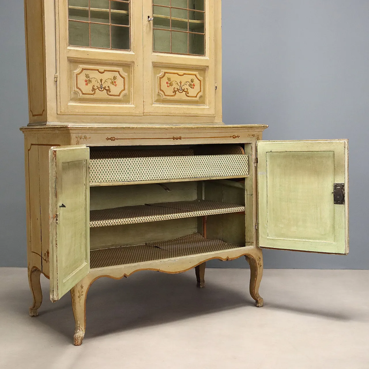 Baroque double body sideboard, 18th century 5