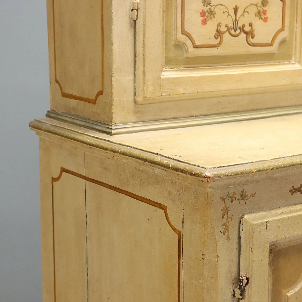 Baroque double body sideboard, 18th century 9