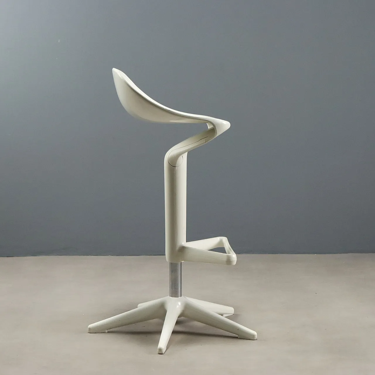 Spoon stool by Antonio Citterio for Kartell, 20th century 7