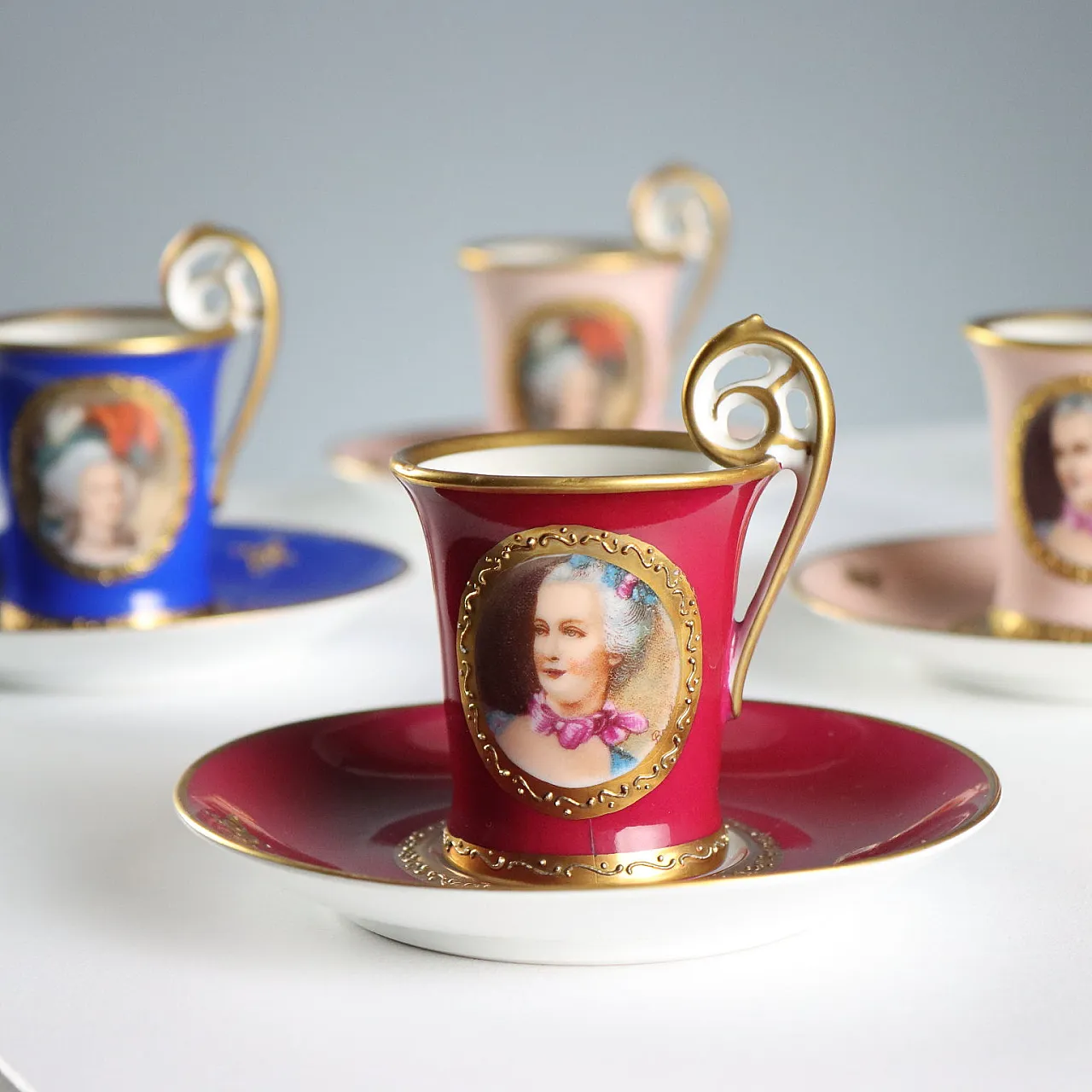 6 Porcelain cups made in Limoges, 20th century 3