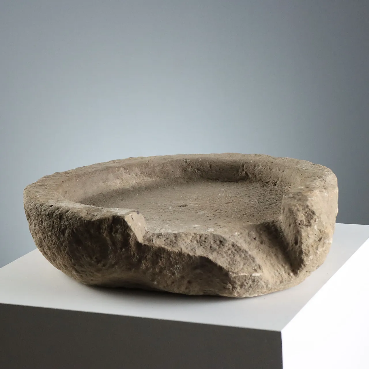 Stone tub, 19th century 1
