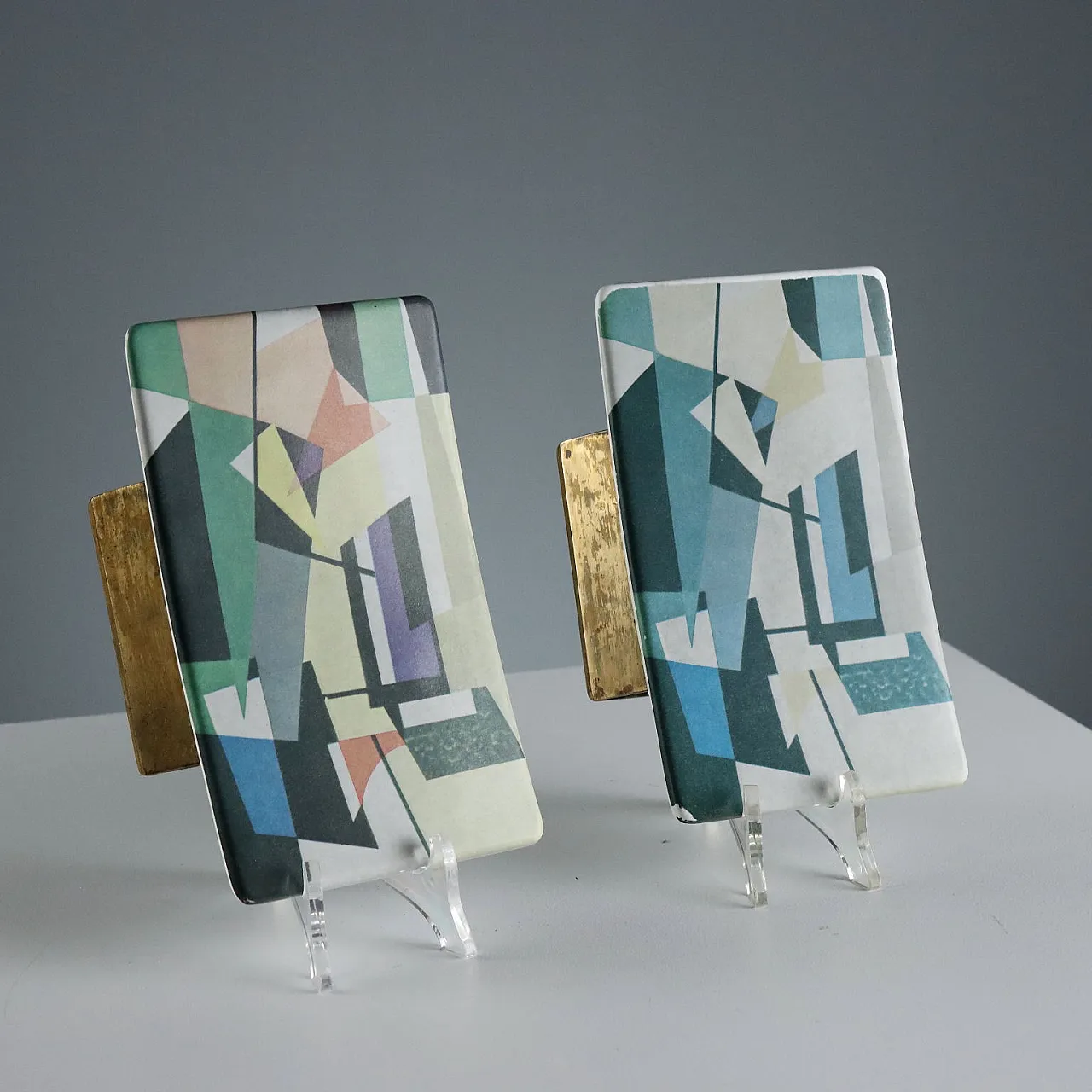 Coppia di maniglie in plastica e ottone, '900 1
