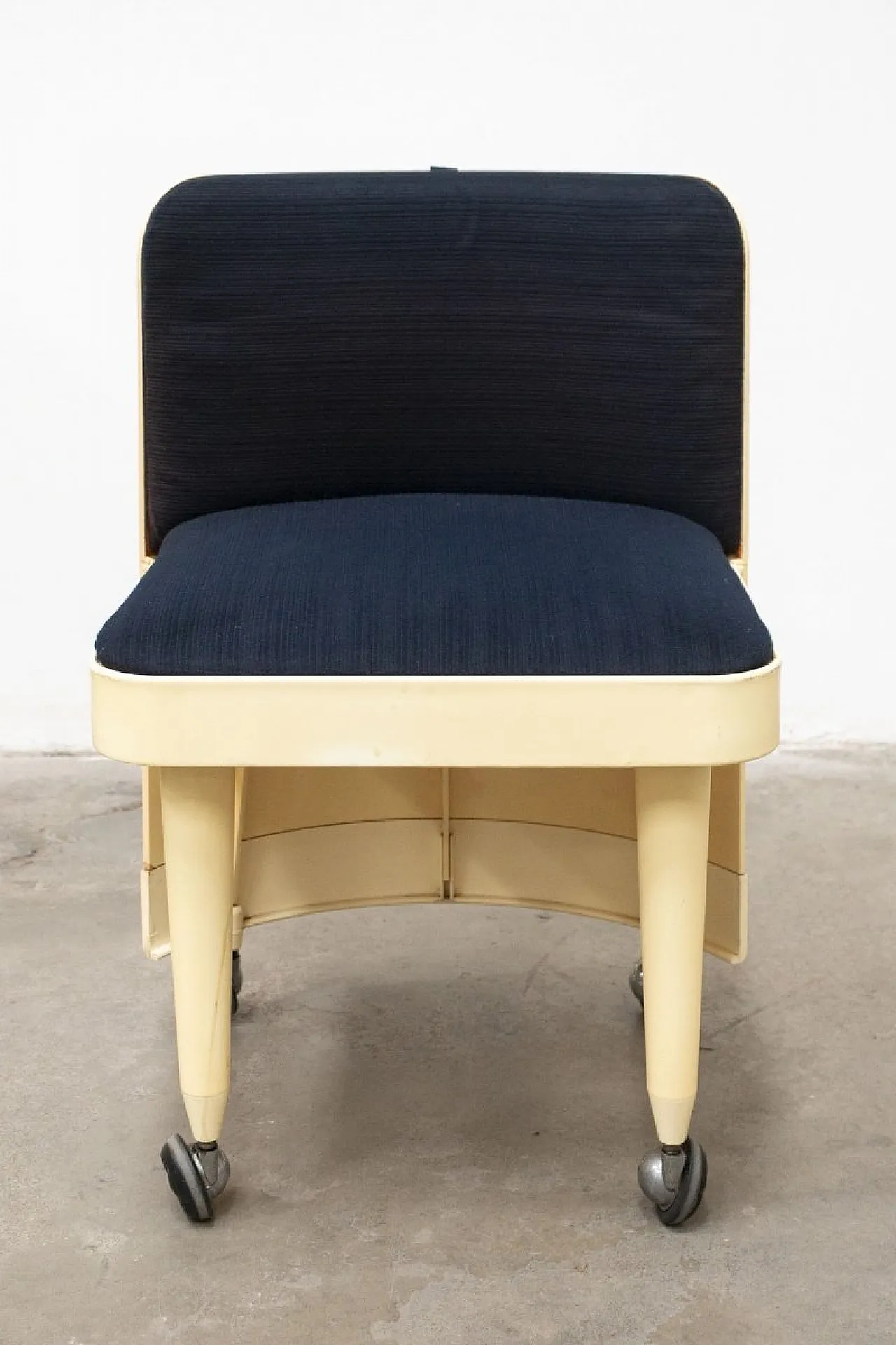 Space Age dressing table with chair, 1970s 12