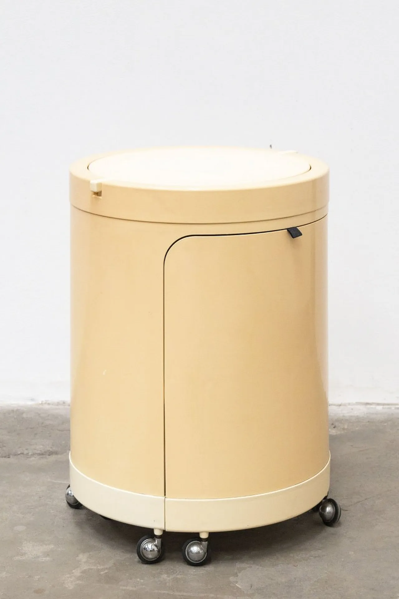 Space Age dressing table with chair, 1970s 17