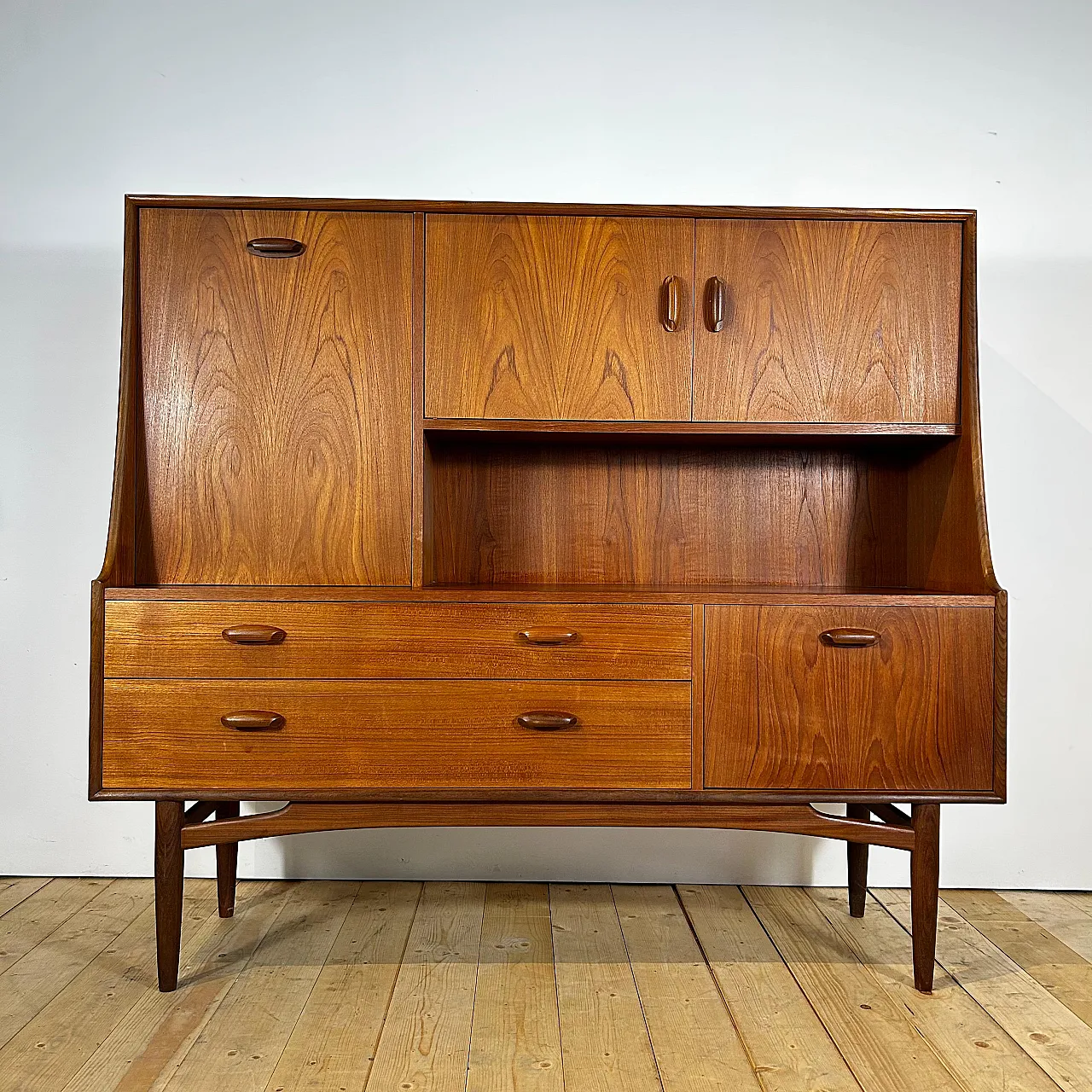 Highboard G Plan Fresco in teak inglese Mid-Century, anni ’60 3